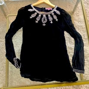 Cute black going out/work top